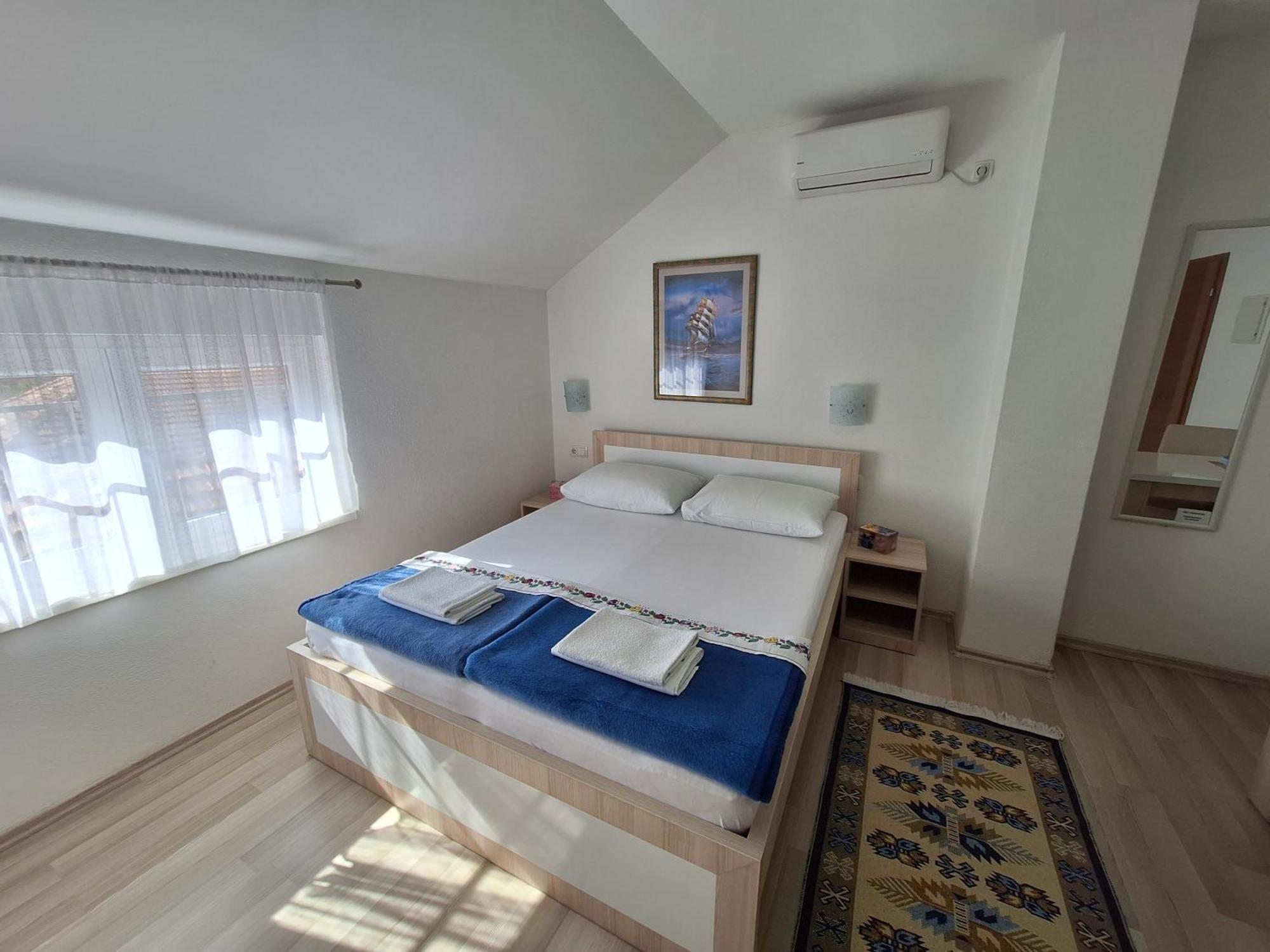 Apartments City Paradise モスタル 部屋 写真